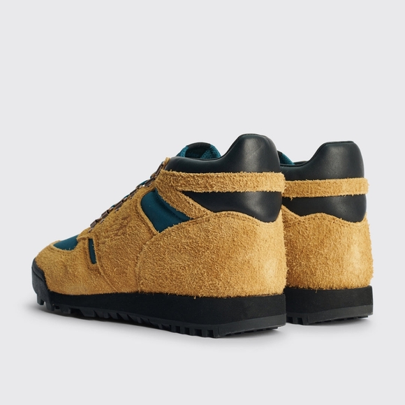 New Balance Boots URAINAA vibram outsoles Tan / Blue size 6 mens - Picture 5 of 6